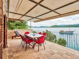 Mesmerising Apartment in Klek