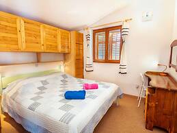 Mesmerising Apartment in Klek