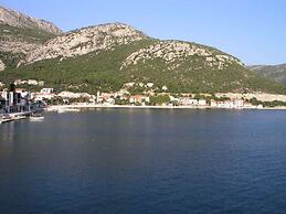 Mesmerising Apartment in Klek