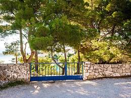 Mesmerising Apartment in Klek