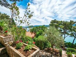 Mesmerising Apartment in Klek