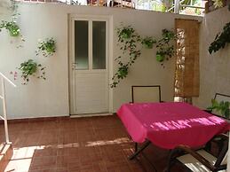 Apartments Villa Mare - One Bedroom Apartment With Balcony and Sea Vie