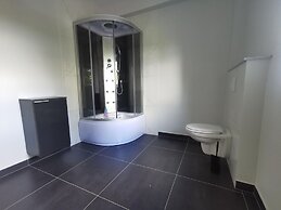 Nice Holiday Home in Auw Near Lake