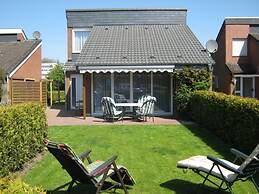Nice Apartment in Horumersiel