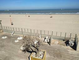 Apartment With 2 Rooms in Oostduinkerke