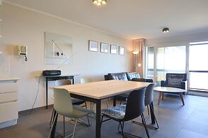 Apartment With 2 Rooms in Oostduinkerke
