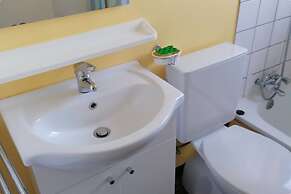 Holiday Home Les Hirondelle for 8 Persons