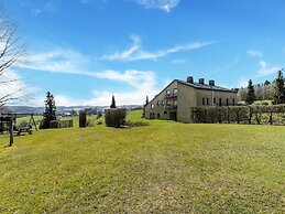 Holiday Home Les Hirondelle for 8 Persons