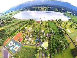 Apartment With Sauna and Lakeview