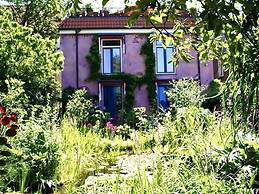 Unexpected-bochum Comfortable Vacation Home