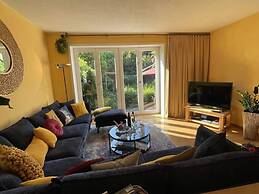 Unexpected-bochum Comfortable Vacation Home