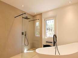 Majestic Holiday Home in Grimaud With Private Pool