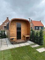 Villa With hot tub and Sauna, on a Holiday Park