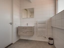 Villa With hot tub and Sauna, on a Holiday Park