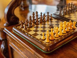 Elegant Villa With air Conditioning and Bubble Bath, Fantastic View