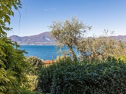 Elegant Villa With air Conditioning and Bubble Bath, Fantastic View