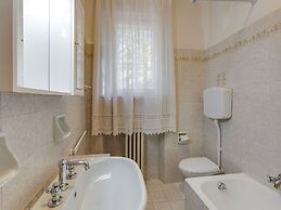 Elegant Villa With air Conditioning and Bubble Bath, Fantastic View