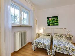 Elegant Villa With air Conditioning and Bubble Bath, Fantastic View