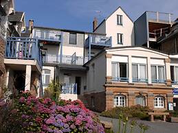Fine Apartment in the Center of Tregastel