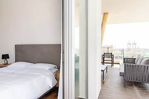 YAMAS Urban Living Pool Penthouse Marvel