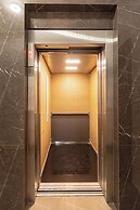 YAMAS Urban Living Pool Penthouse Marvel