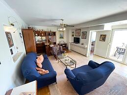 Comfortable Home With Private Pool