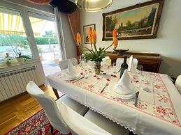 Comfortable Home With Private Pool