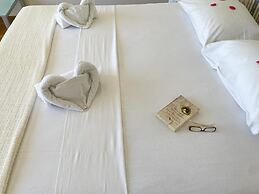 Comfortable Home With Private Pool