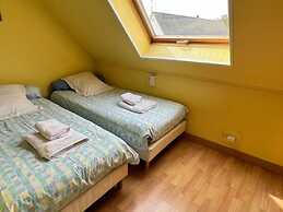 Attractive Holiday Home With Garden