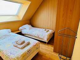 Attractive Holiday Home With Garden