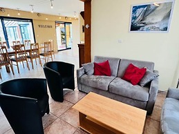 Attractive Holiday Home With Garden