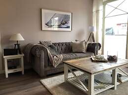 Apartment 28, Seestern Residence