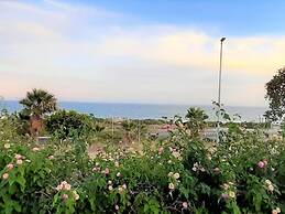 Belvilla by OYO Camarate Golf