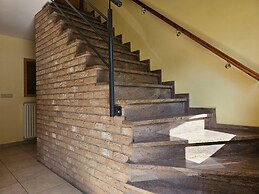 Luxurious Cottage With Panoramic View of Stavelot