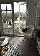 At the Old Sea Dike Comfortable Vacation Home