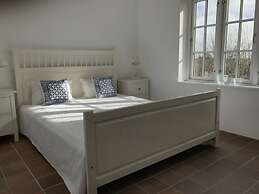 At the Old Sea Dike Comfortable Vacation Home