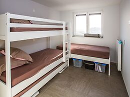 Apartment With Hinterland Views