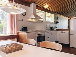 6 Person Holiday Home on a Holiday Park in Gilleleje