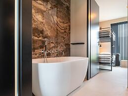 Family Villa With Wellness Near Harderwijk