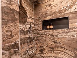 Family Villa With Wellness Near Harderwijk