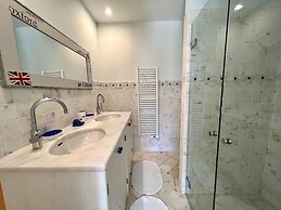 Luxury Villa With Private Pool