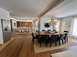 Luxury Villa With Private Pool