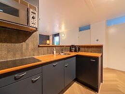 Holiday Home in South Holland With Shared Pool