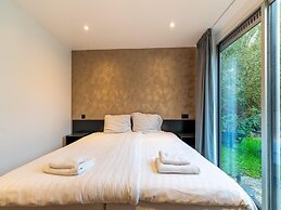 Holiday Home in South Holland With Shared Pool