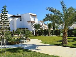 Cozy Almerian Beachfront Duplex for 4