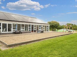 4 Person Holiday Home on a Holiday Park in Hemmet