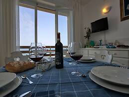 Belvilla by OYO Castagneto 7 Nautilus