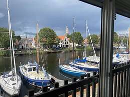 Aan de Kade Comfortable Holiday Residence