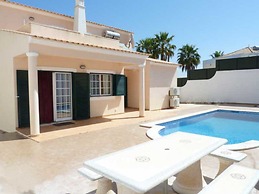 Modern Villa With Private Swimming Pool Close to Albufeira Old Village