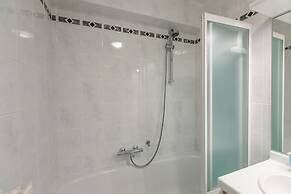 Attractive Apartment on the 2nd Floor